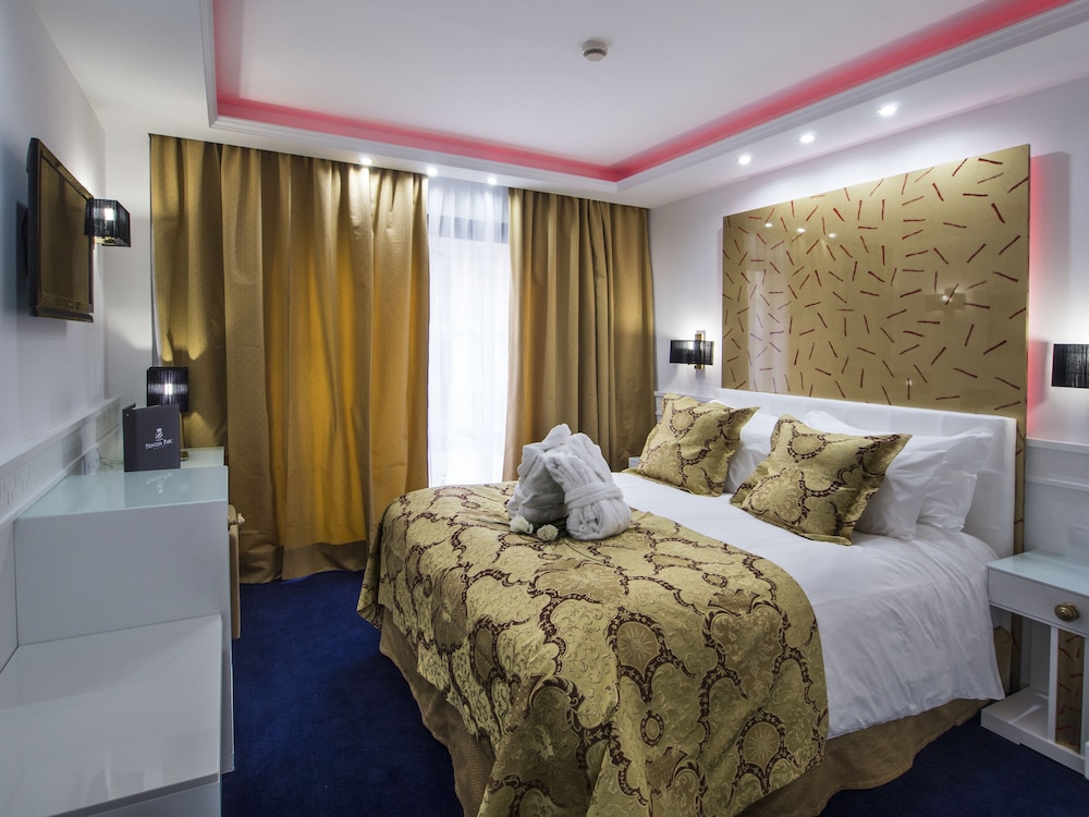 Superior Double Room, Non Smoking, Jetted Tub photo 3