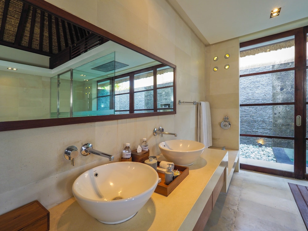 Two Bedroom Private Pool Villa - Photo 11