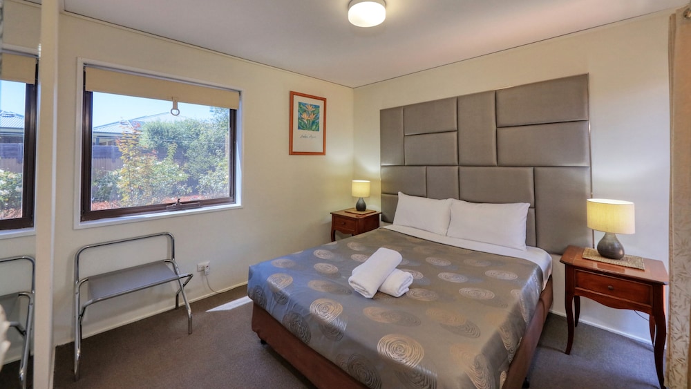 One Bedroom Apartment photo 2