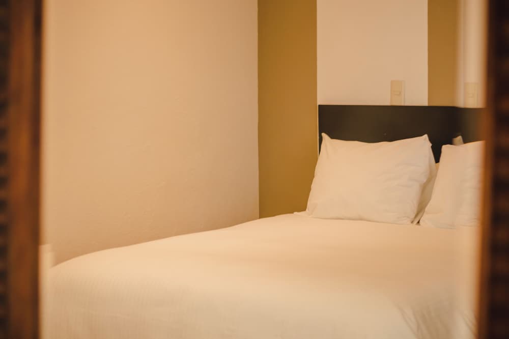 Junior Suite, 2 Queen Beds photo 1
