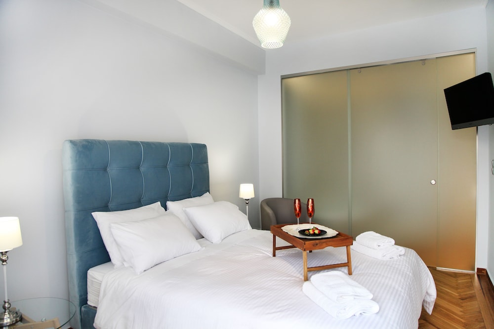 Deluxe Suite (Acropolis View & Balcony) Poseidon photo 1