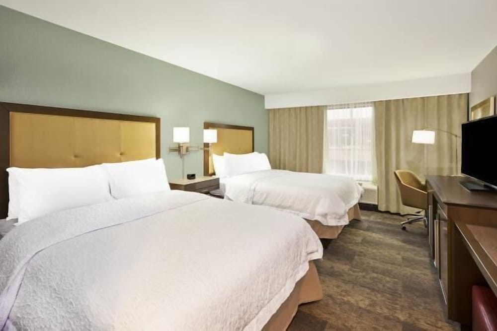Suite, 2 Queen Beds, Accessible, Non Smoking photo 2