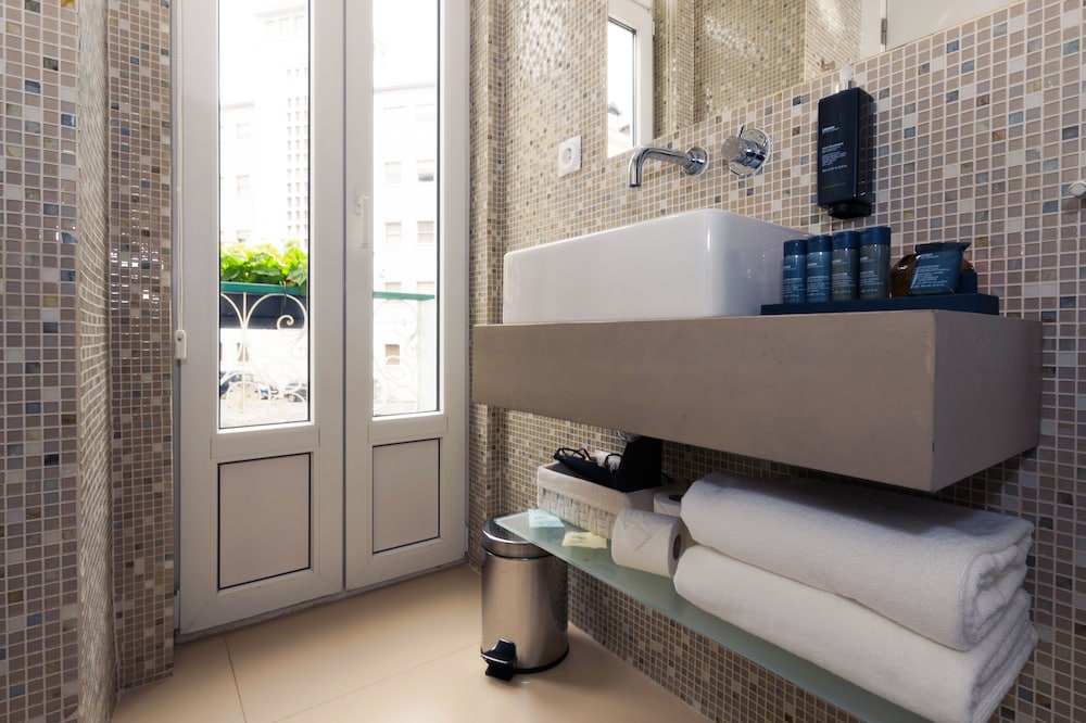 The Leaf Boutique Hotel - Photo 25