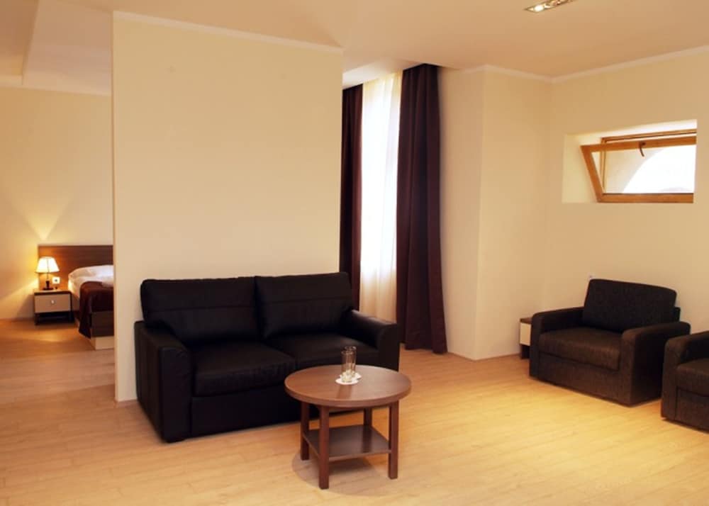 Deluxe Suite, Garden View photo 1