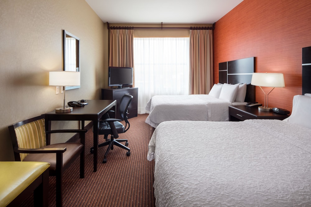 Room, 2 Double Beds - Photo 2