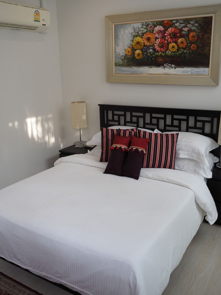 Penthouse photo 2