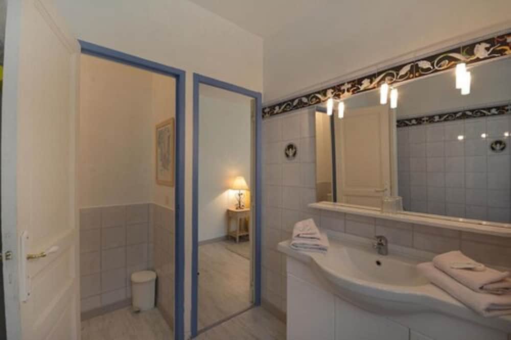 3. Double Room Terrace - Photo 2