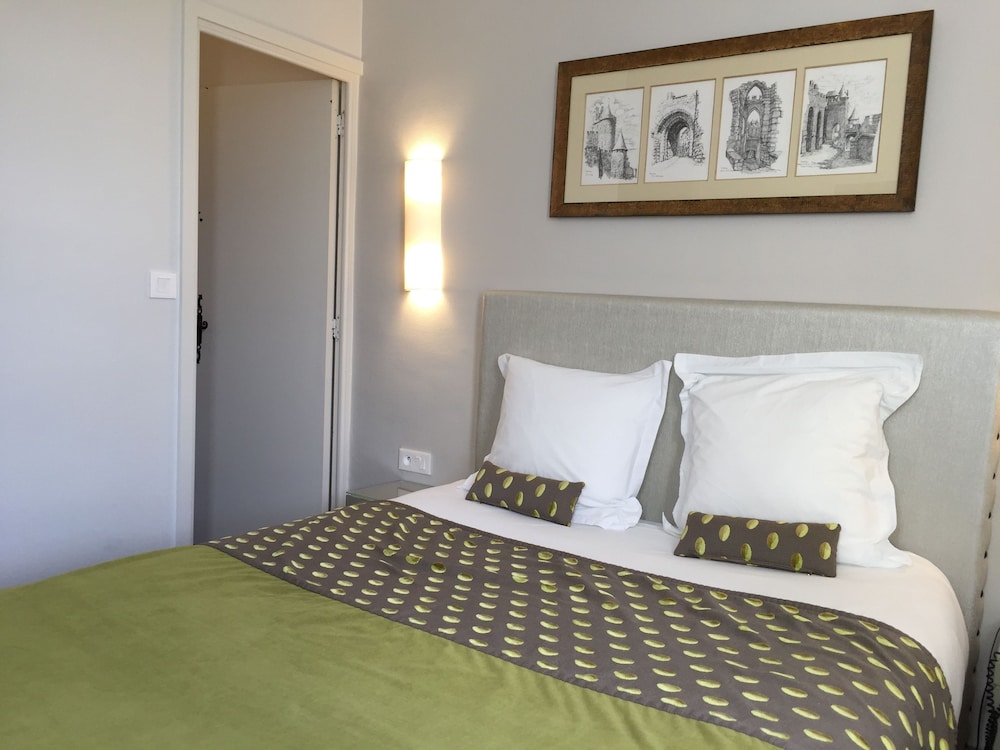 Double Room - Photo 2
