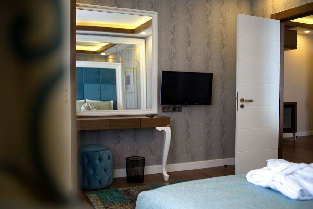 Junior Suite, Balcony photo 3