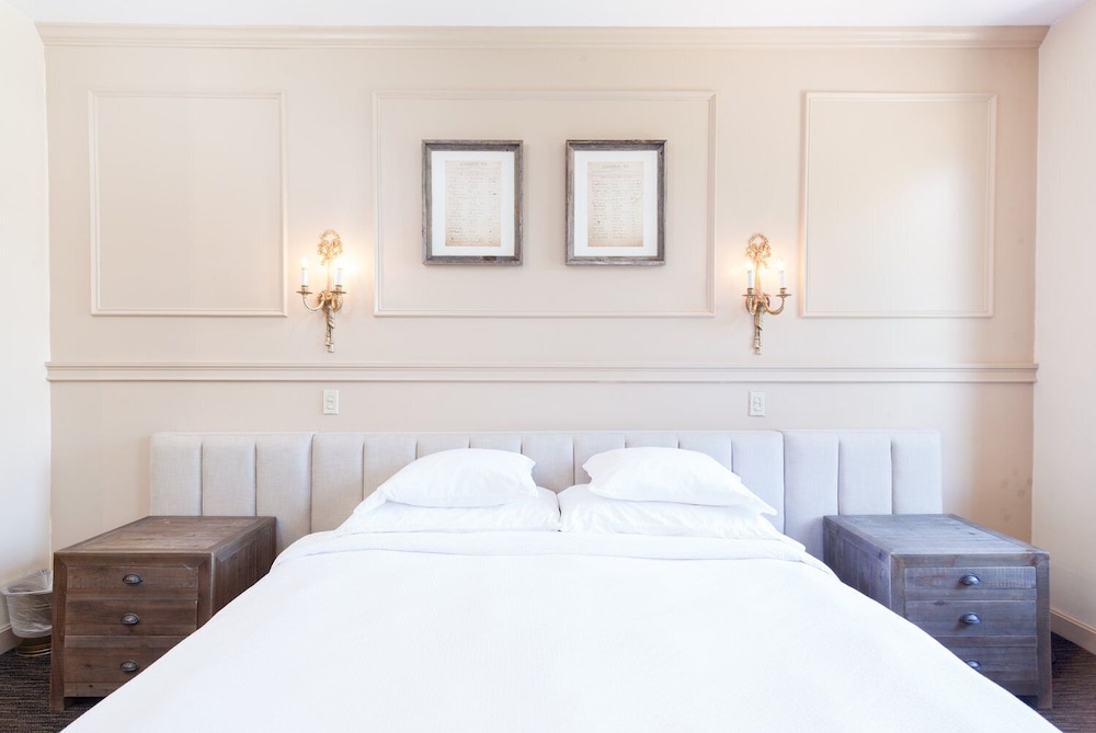 Superior Room, 1 King Bed, Park View photo 3