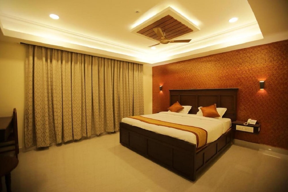 Deluxe Double Room - Photo 15