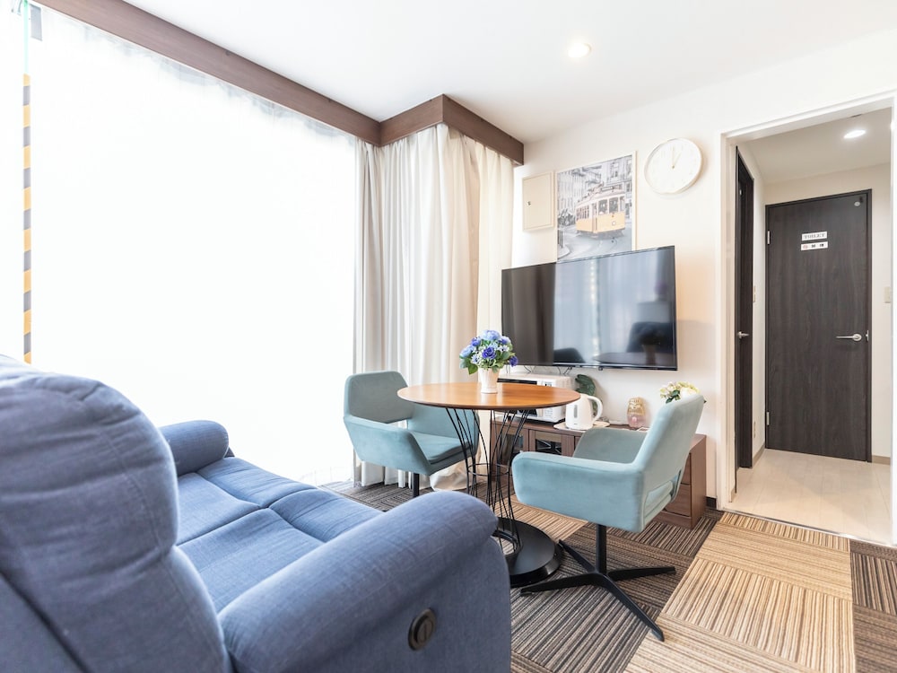 [Non Smoking] Top Floor River View Suite