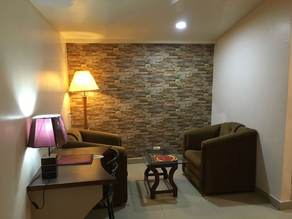 Super Deluxe Room - Photo 4