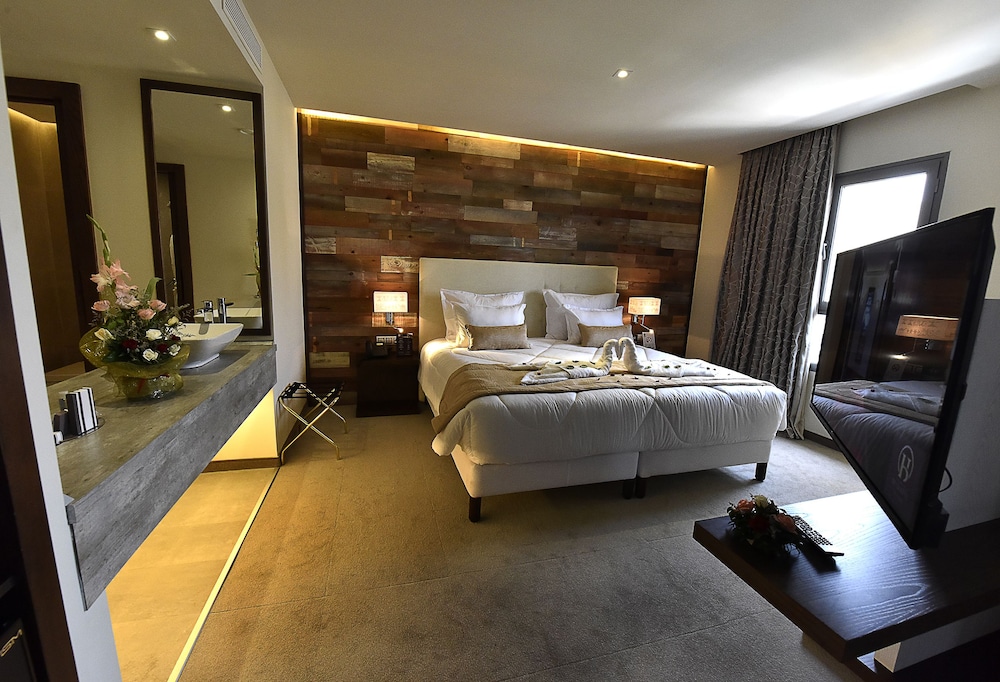 Superior Double Room - Photo 2