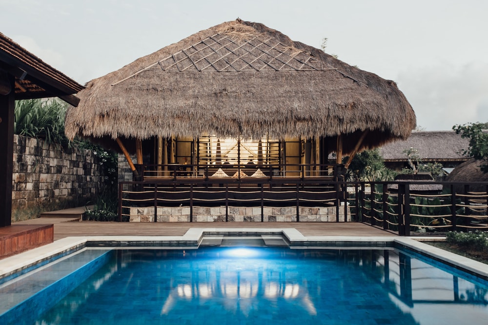Jurang 2 Bedroom Villa with Private Pool photo 3