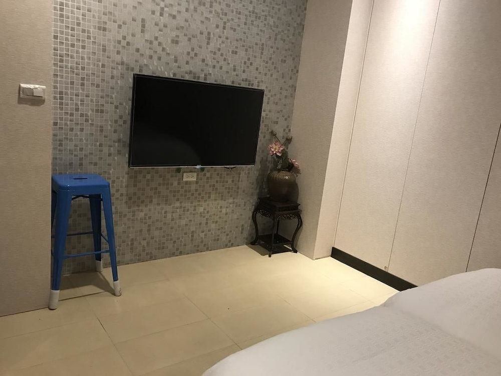Business Double Room, 2 Twin Beds, No Windows photo 1