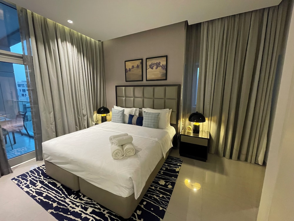 Superior Room, Balcony, City View