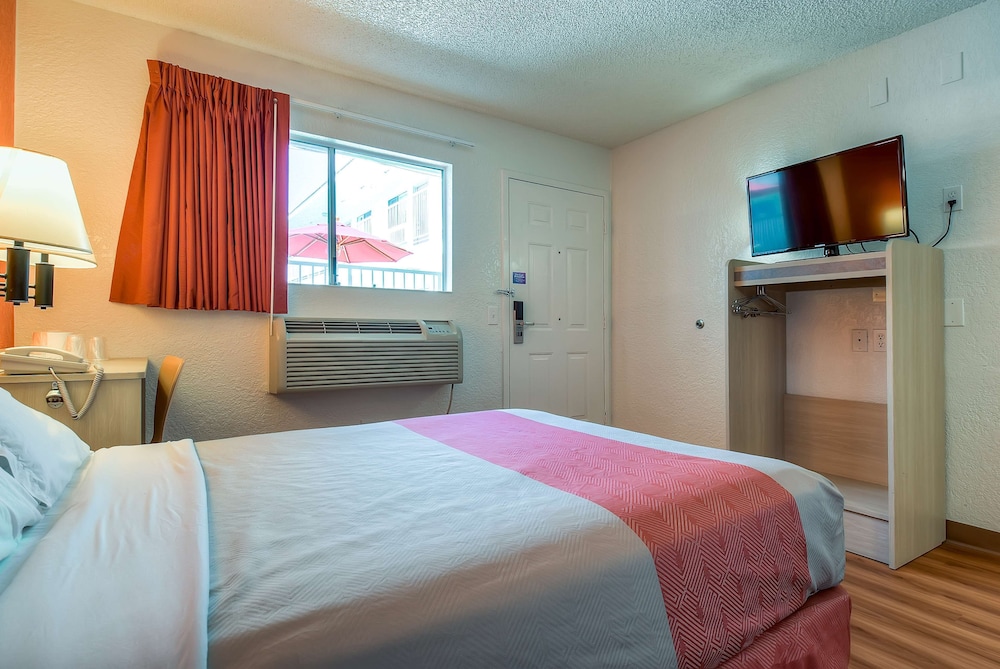 Standard Room, 1 Double Bed, Non Smoking