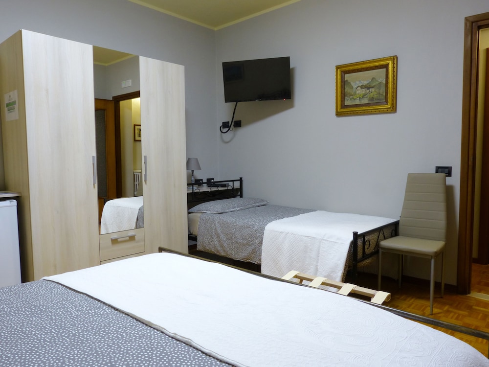 Deluxe Triple Room (Ticino) photo 1