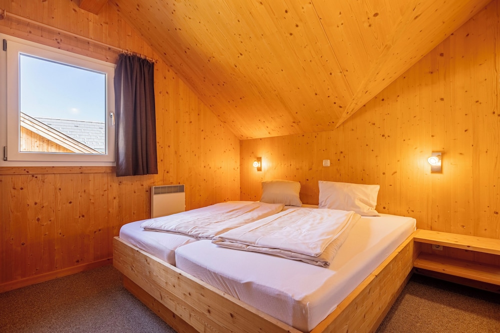 Premium Ferienhaus # 10 mit IR-Sauna & Whirlpool