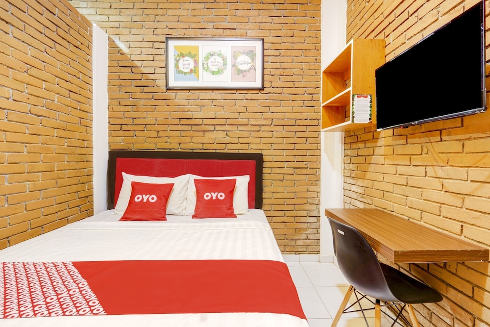 Standard Double Room - Photo 7