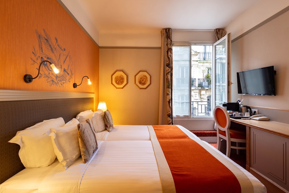 Double or Twin Room photo 3