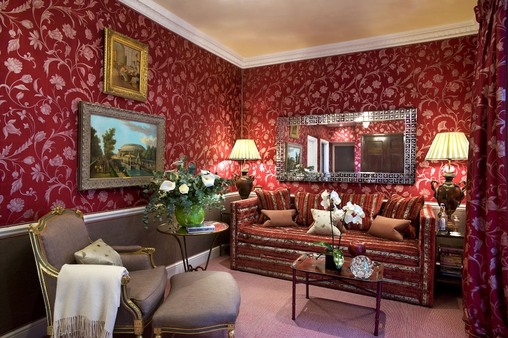 Suite (5) Victoria and Albert) photo 3