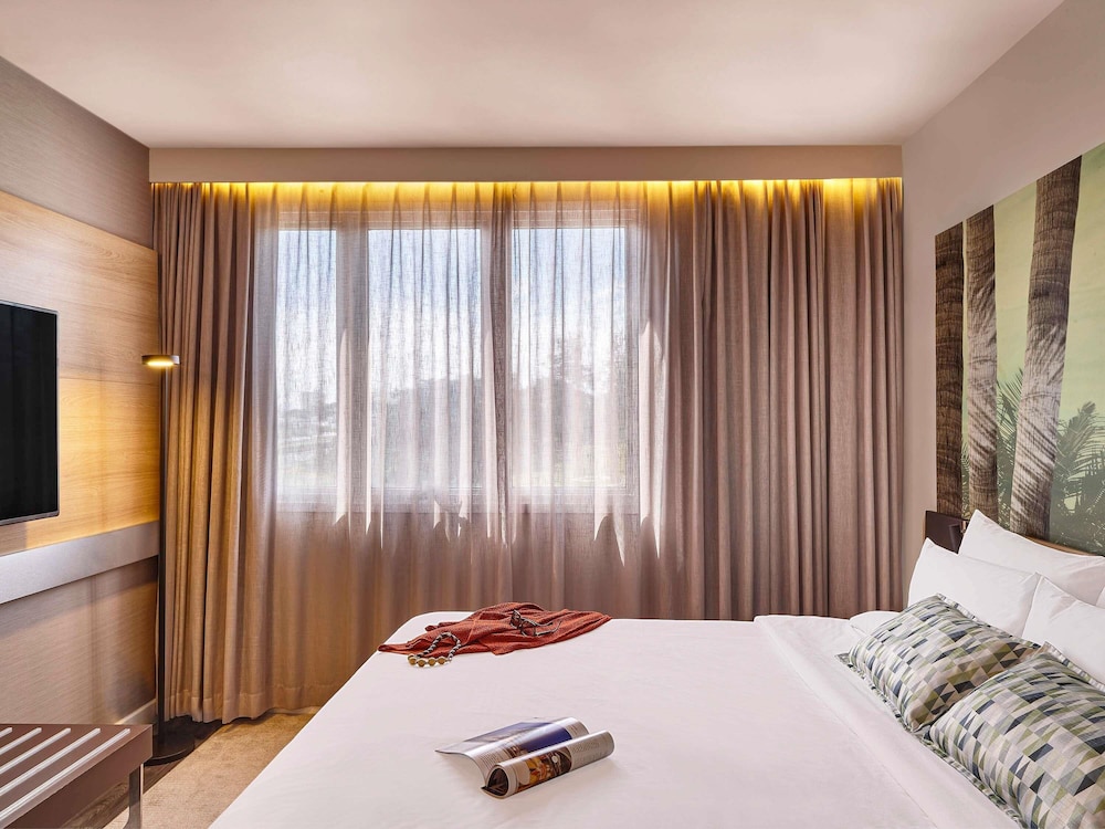 Suite, 1 King Bed (Master) photo 2