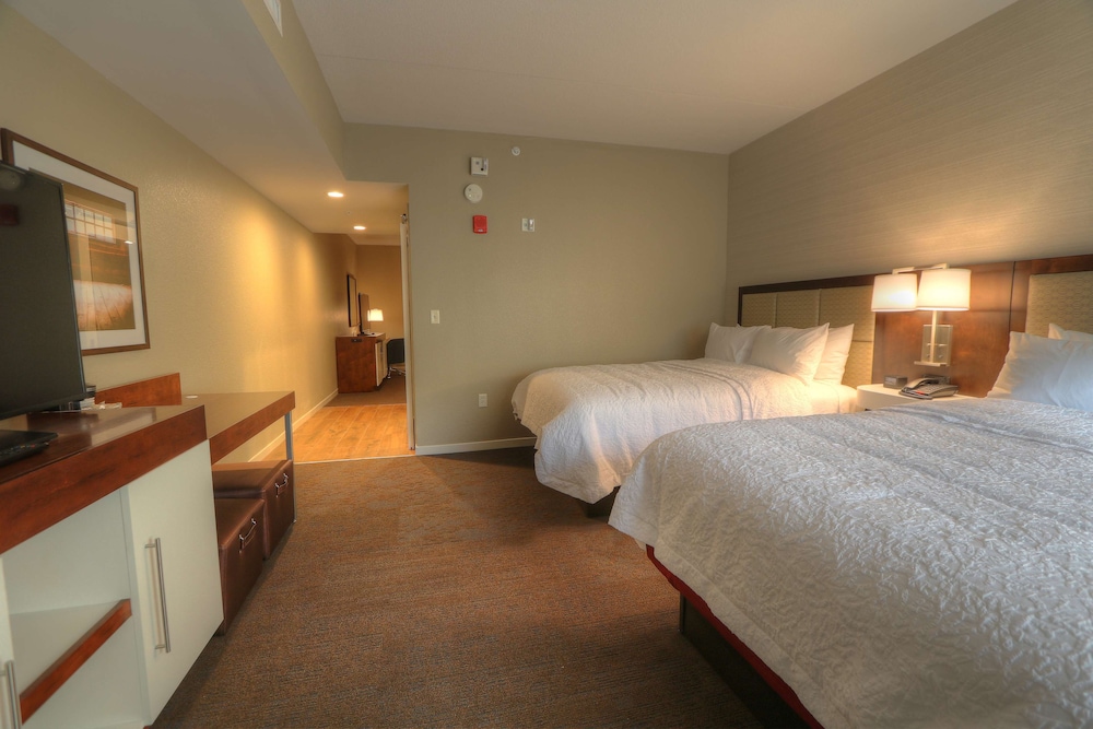 Studio, Accessible, Bathtub (2 Queen Bed & Sofa Bed, Balcony) - Photo 1