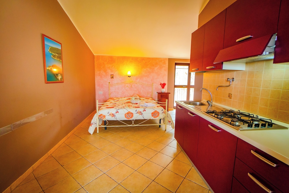 Deluxe Studio, Balcony, Sea View