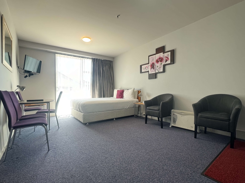Suite, Multiple Beds, Accessible, Balcony - Photo 1