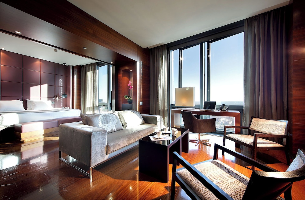 Junior Suite (Single Use)
