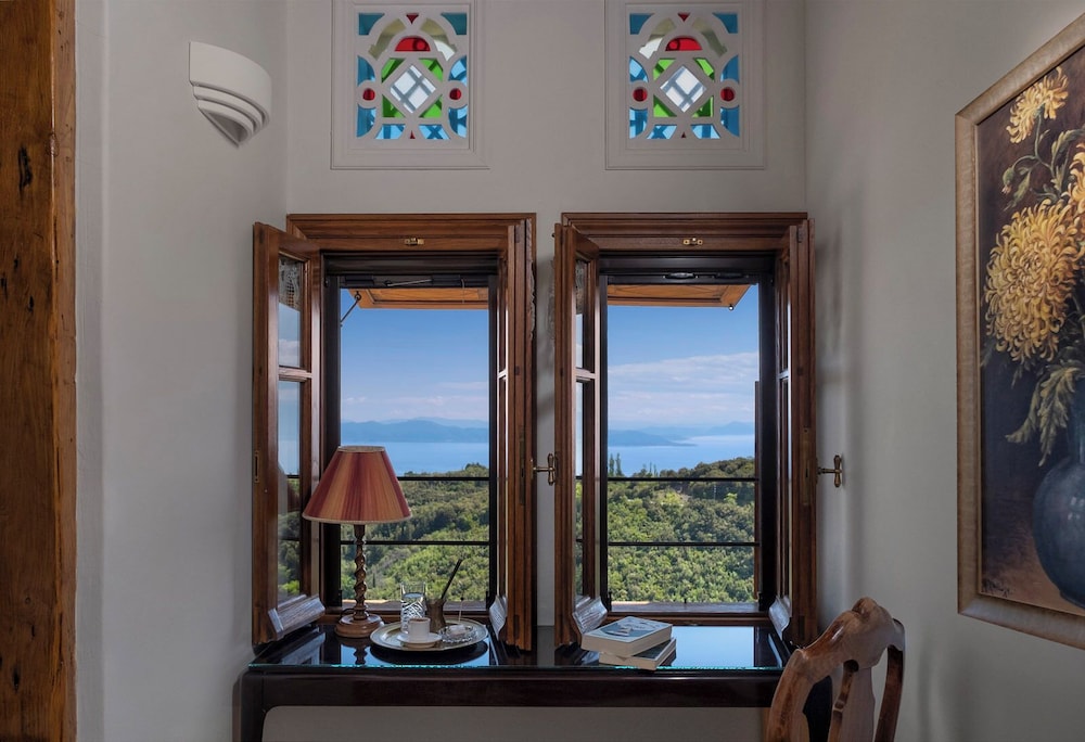 Junior Suite with Panoramic Sea View - Lyda photo 3