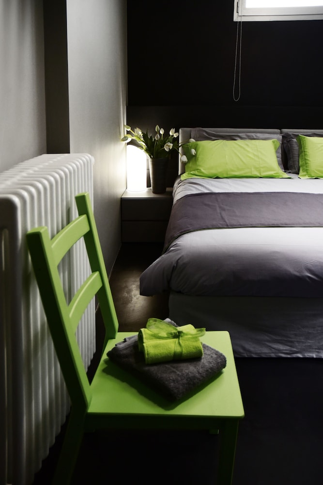 Deluxe Double or Twin Room (Room M)