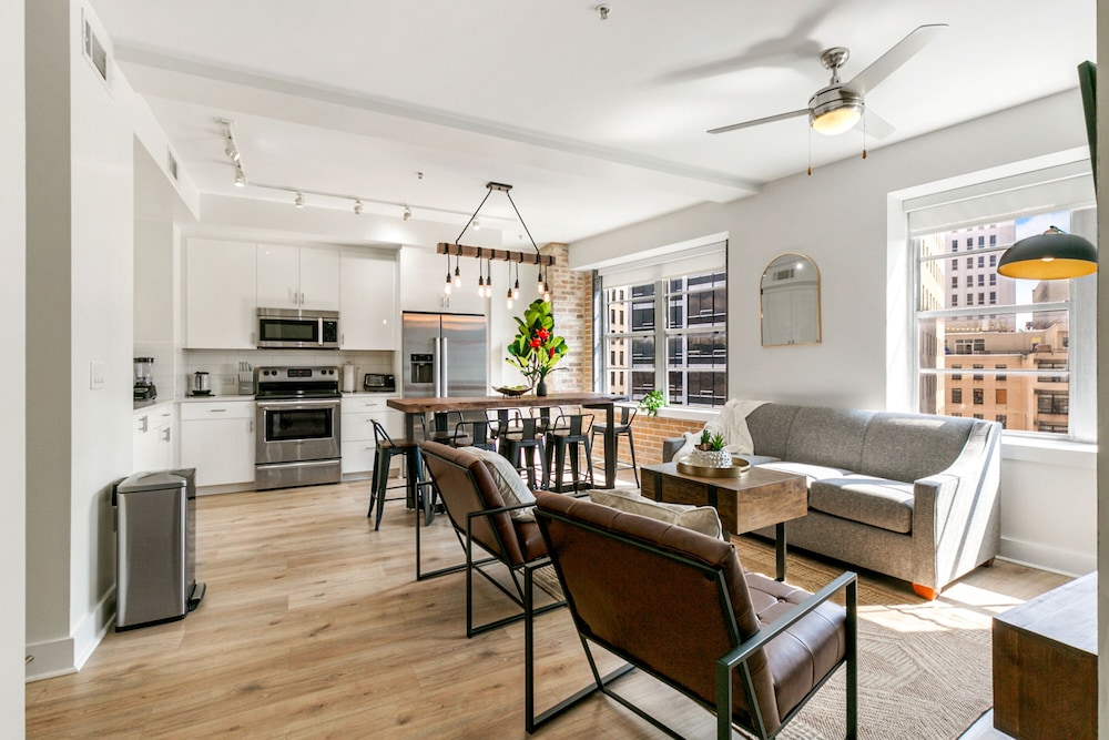 Family Condo, 4 Bedrooms
