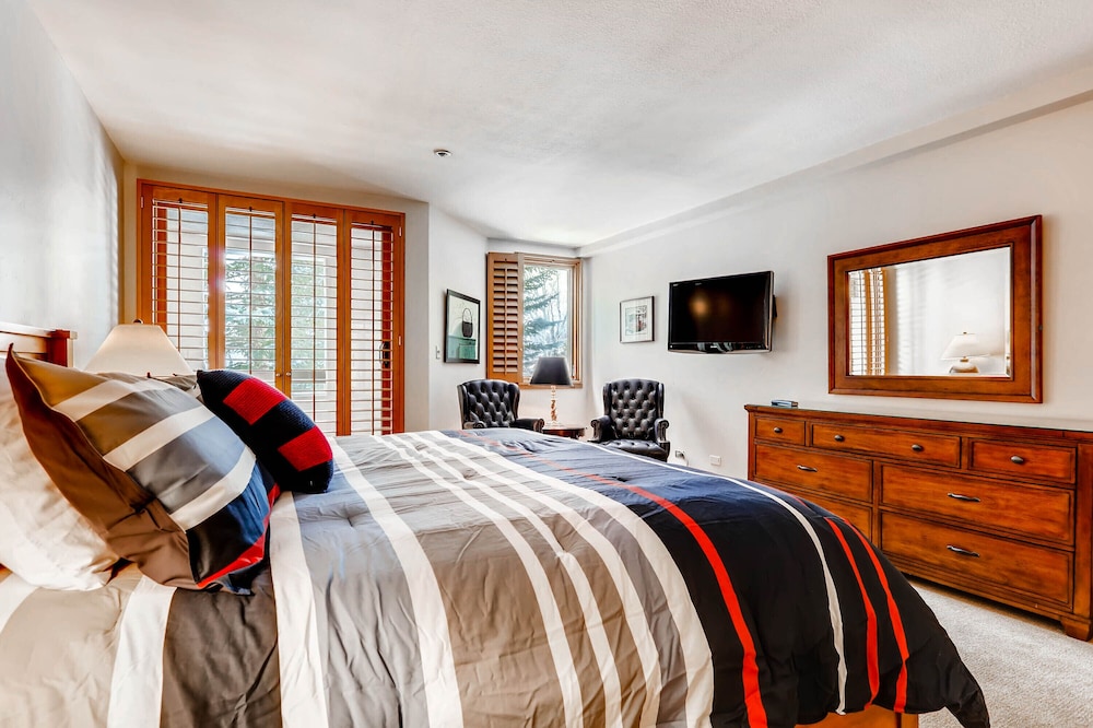 House, Multiple Beds, Mountain View (Three-Bedroom Townhouse) photo 2
