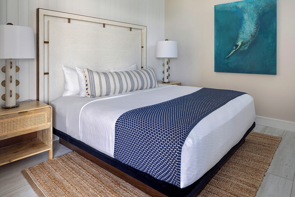 Suite, 1 Bedroom, Partial Ocean View (South Tower)