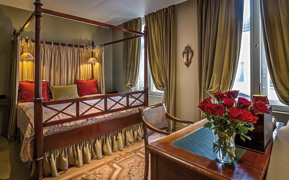 Suite photo 1