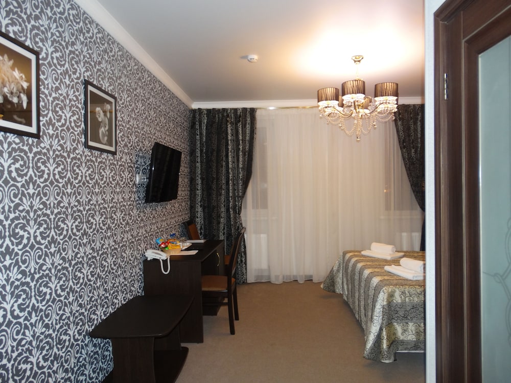 Luxury Room, 1 Queen Bed, City View photo 3