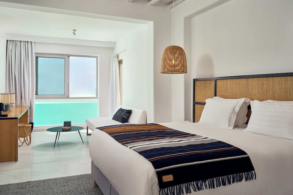 Sanctuary Sea View Suite Swim up Pool - Photo 5