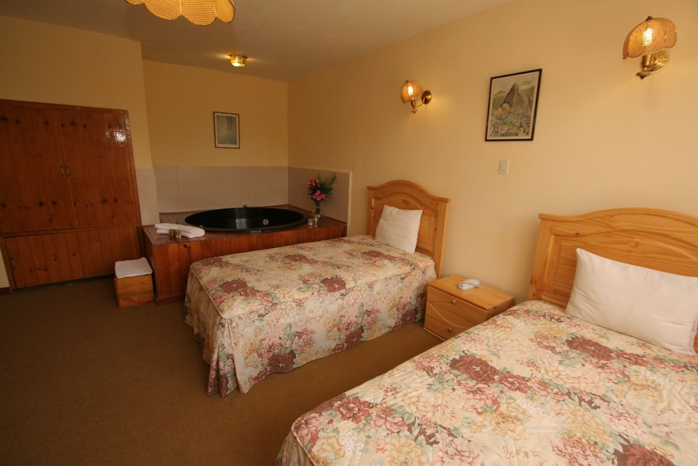 Quadruple Room (Air Conditioning) photo 1