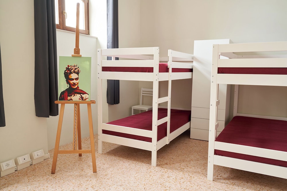 Shared Dormitory photo 1