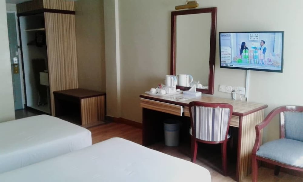 Superior Twin Room photo 3