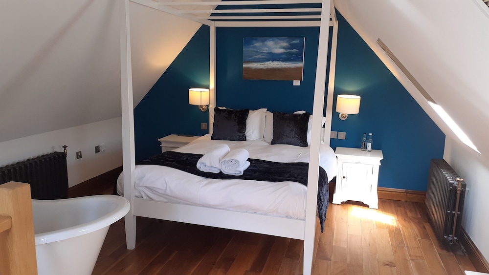 Suite, Ensuite (Winterbourne) photo 3