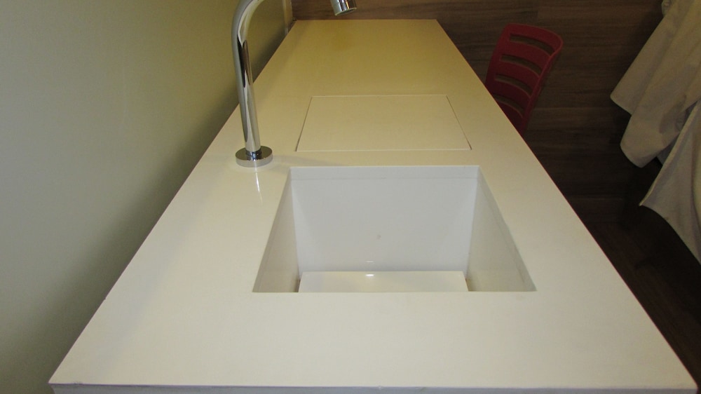 Standard Suite photo 2