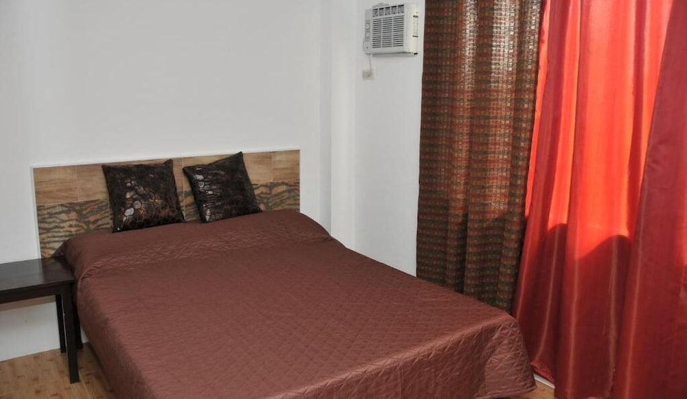 Classic Double Room, Garden View