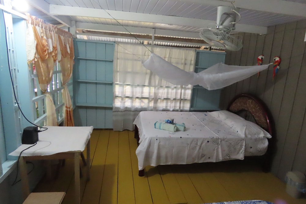 Basic Double Room photo 1