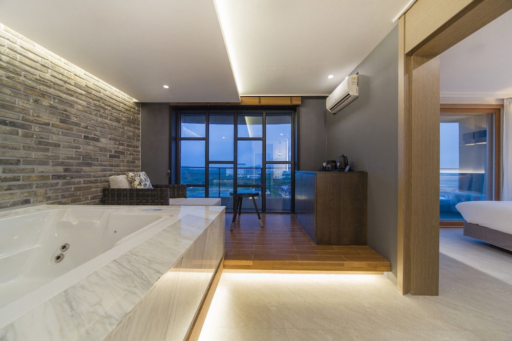 [Breakfast for 2] Suite Spa photo 2
