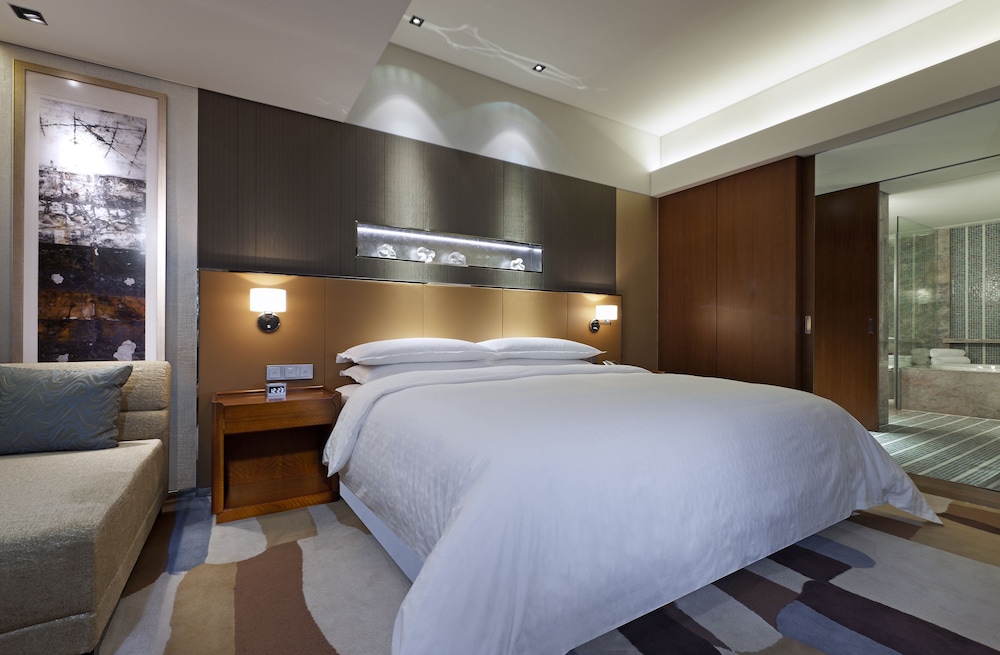 Club Room, 2 Twin Beds, City View - Photo 2