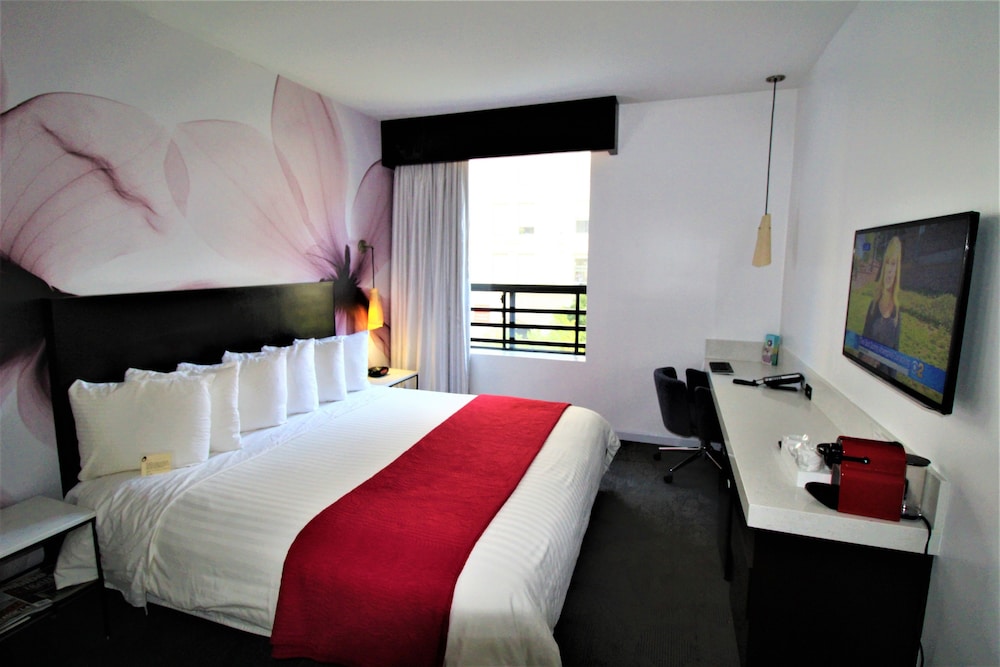 Deluxe Room, 1 King Bed, Non Smoking